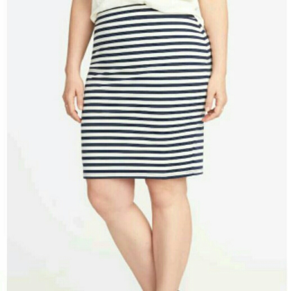 ⭐Set of 2⭐ Old Navy Striped Skirts Size XL